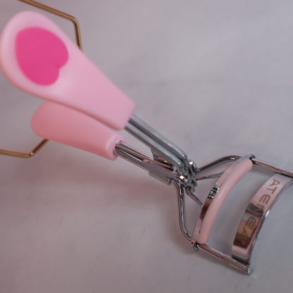 HE113-1 ENCRESPADOR MANGO CORAZON (ROSA)  ATENEA