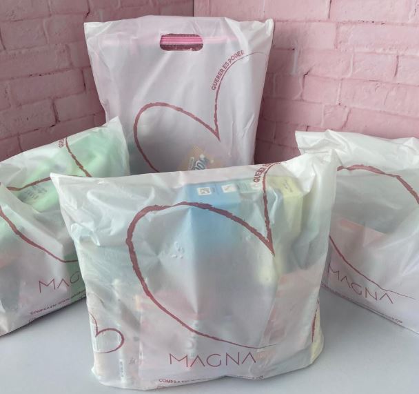 HAPPY BAG MAGNA COSMETICS