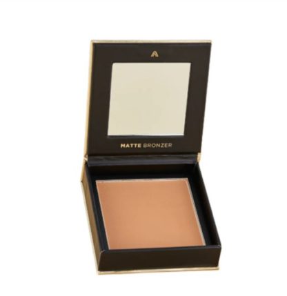 MATTE BRONZER 1ST ESCENE ATENEA