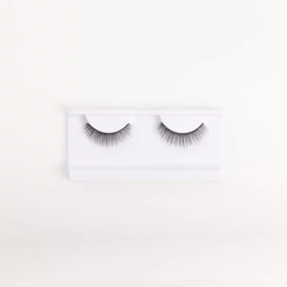 False Eyelashes Lp-183 Emily Montoc